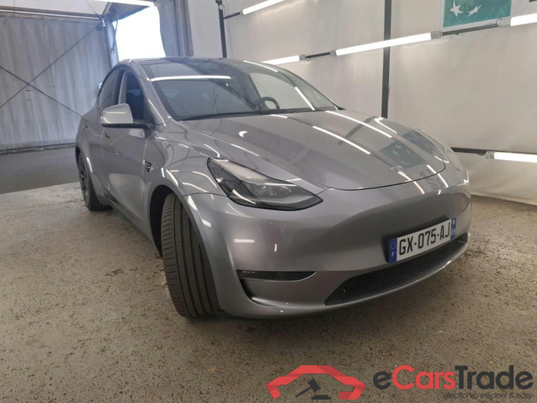 TESLA Model Y / 2020 / 5P / SUV Performance Dual-Motor AWD #5