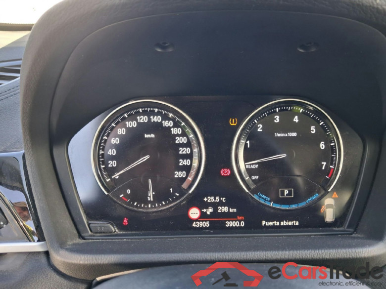 BMW X1 / 2019 / 5P / todoterreno xDrive25e #4