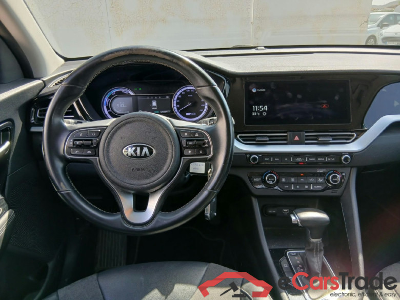 KIA Niro / 2019 / 5P / crossover 1.6 GDi HEV 104kW (141CV) Drive #3