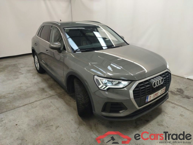 Audi Q3 35 TFSI S tronic 5d #5