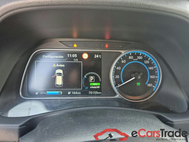 NISSAN LEAF / 2017 / 5P / berlina con portón 40kWh Acenta #4