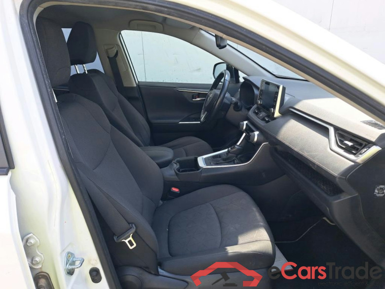TOYOTA Rav4 / 2018 / 5P / todoterreno 2.5l 220H Advance #6