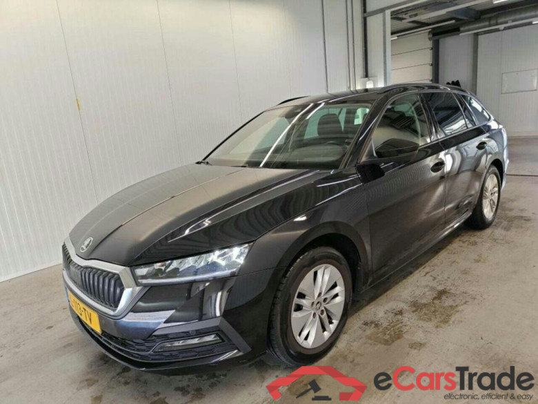 SKODA Octavia Combi 1.0 TSI Bns Edition #1