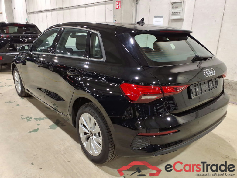 AUDI A3 SPORTBACK 1.4 40 TFSI E S TRONIC SPORTB ATTRACTION #2
