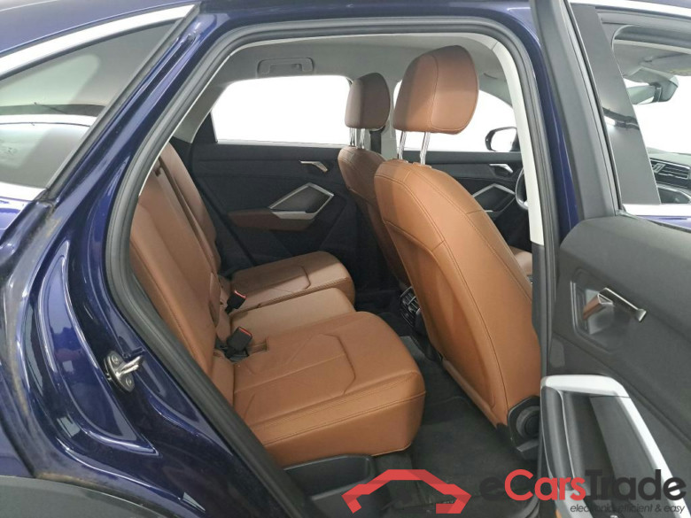 AUDI Q3 Sportback 1.4 45 TFSI E S TRONIC #6