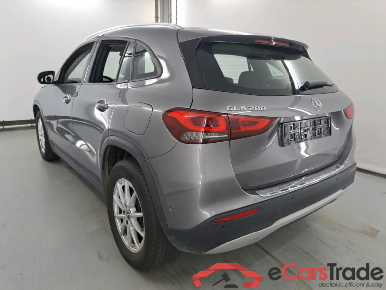 MERCEDES-BENZ CLASS GLA (H247) GLA 200 Business Solution #3