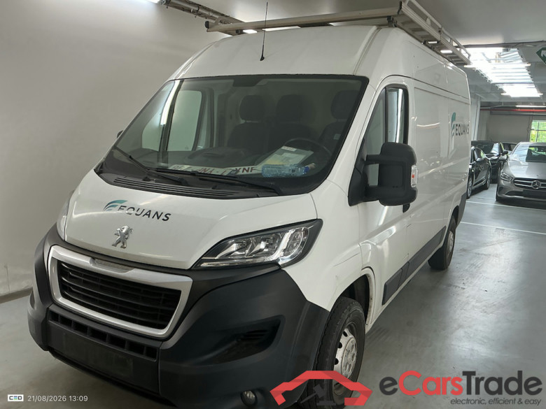 PEUGEOT BOXER 2.2 BLUEHDI S-S 120 PREMIUM 335 L2H2