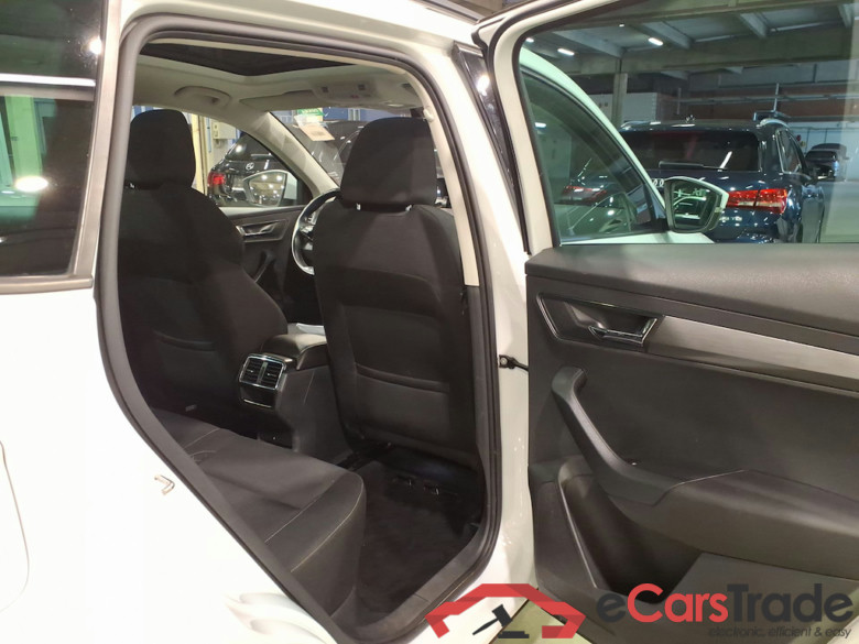 SKODA KAROQ DIESEL 1.6 CR TDi SCR Ambition #5