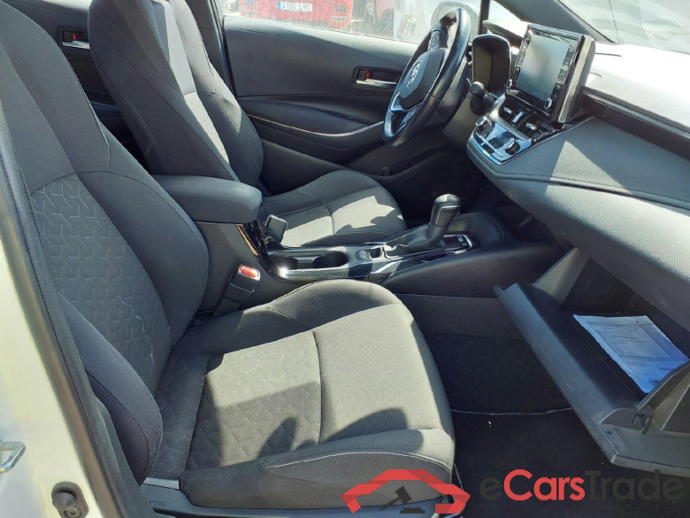 TOYOTA Corolla / 2019 / 5P / berlina con portón 1.8 125H BUSINESS PLUS E-CVT #6