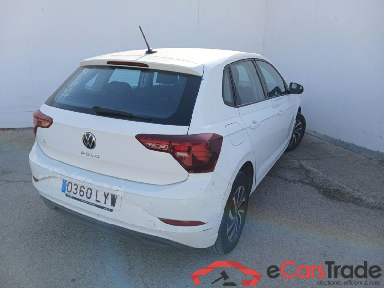 VOLKSWAGEN Polo / 2021 / 5P / berlina con portón Life 1.0 TSI 70kW (95CV) #2