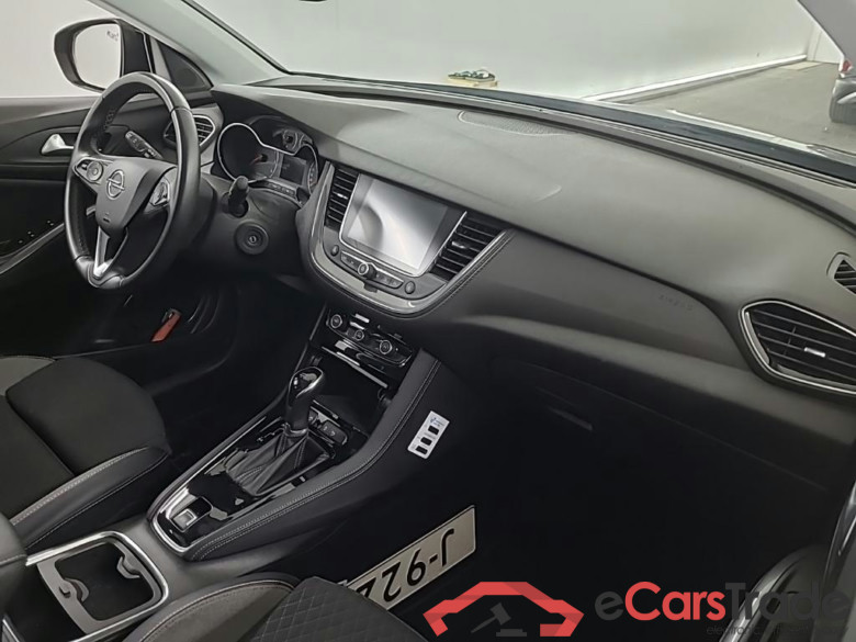 OPEL Grandland X 1.2 Turbo S&S 96kW Bus. Executive Auto 5D #6