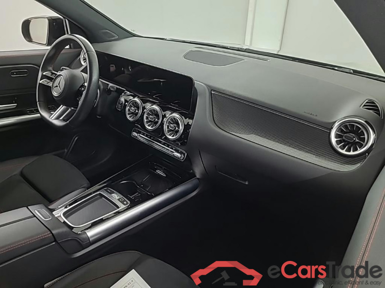 MERCEDES-BENZ GLA GLA 250 e DCT Star Edition AMG Line 5D 160kW #6