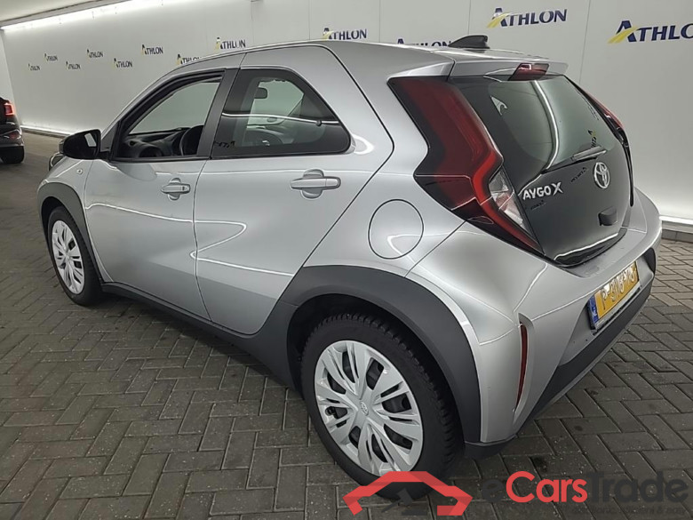 TOYOTA Aygo X 1.0 VVT-I MT play 5D 53kW #4