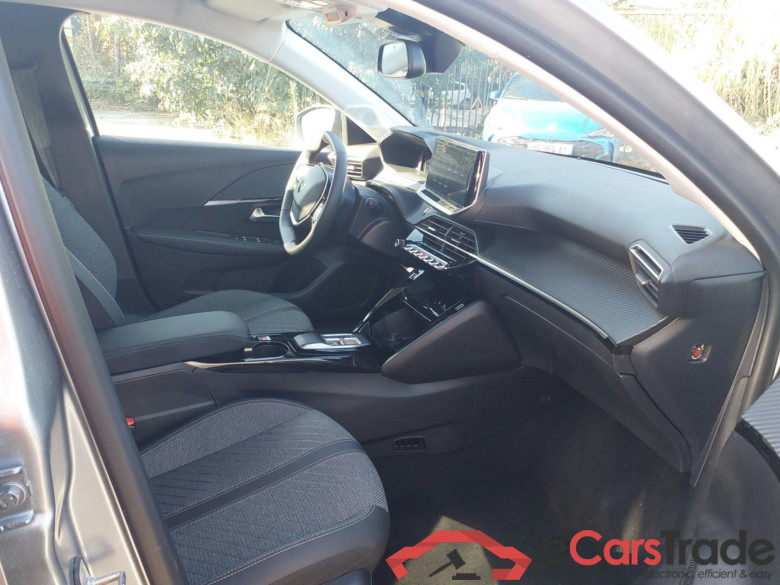 PEUGEOT 208  PEUGEOT 208  Allure Hybrid 110 ch e-DCS6 + pack access #4