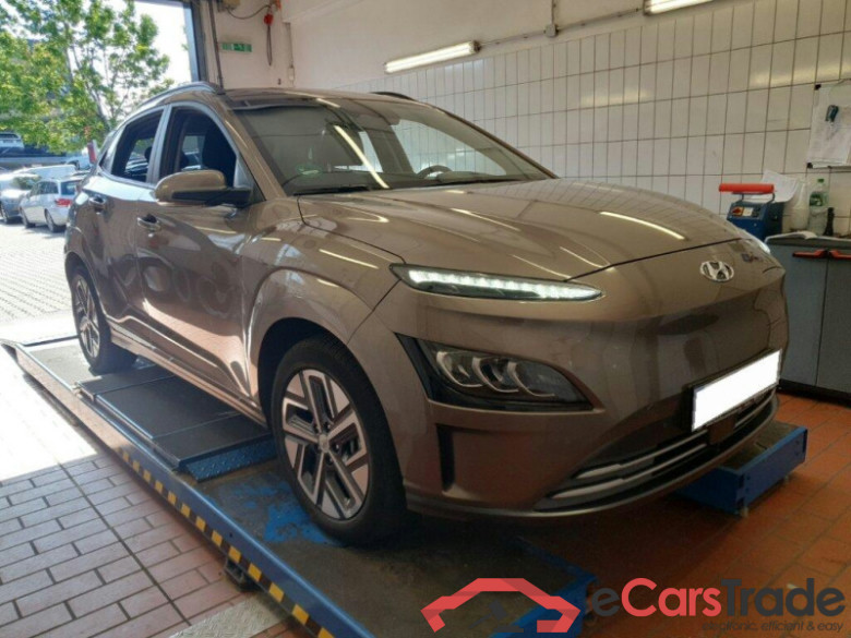 Hyundai Kona  #1