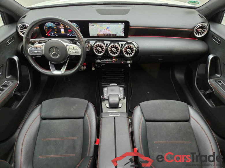 MERCEDES-BENZ A-KLASSE 200 Premium #6