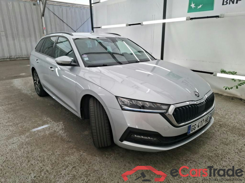 SKODA Octavia Combi / 2020 / 5P / Break 1.4 TSI PHEV iV 204 DSG6e Ambition #4