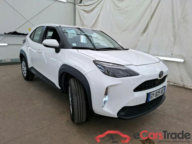 TOYOTA Yaris Cross Hybride / 2021 / 5P / SUV 1.5 HYBRID 116H DYNAMIC AUTO #4