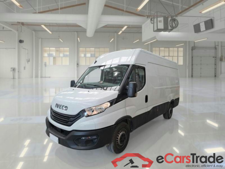 IVECO DAILY / 2021 / 4P / FURGONE 35S14 V 3520L H2 #1