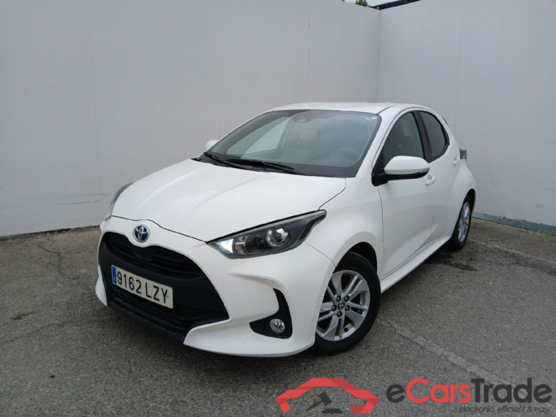 TOYOTA YARIS 1.5 120H Business Plus #1