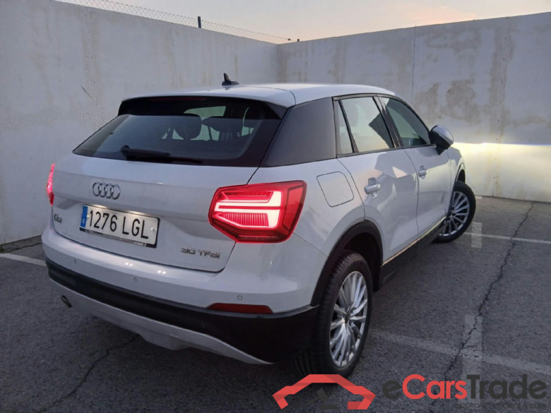AUDI Q2 / 2016 / 5P / todoterreno Design 30 TFSI 85kW (116CV) (AC) #2
