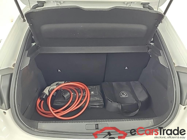 PEUGEOT e-208 Active Pack 50kWh 136 5D #5