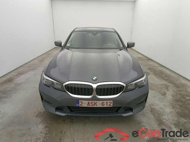 BMW 3 Reeks Berline 318d (100 kW) 4d #5