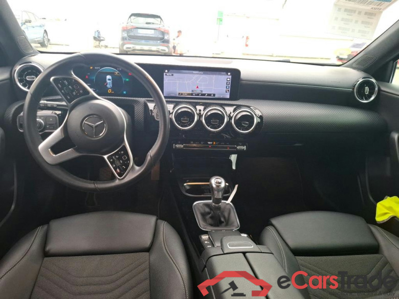 MERCEDES-BENZ Classe A Compact / 2018 / 5P / Berline A 180 d Business Line #5