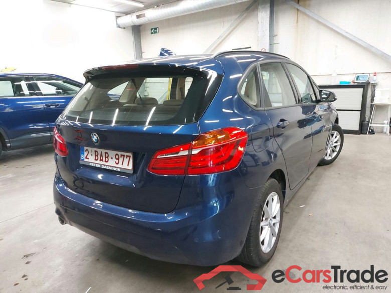 BMW - BMW 2 ACTIVE TOURER 216d 116PK Advantage Pack Busienss With Heated Seats & Cruise Control & Removable Trailer Hook & PDC Front & Rear #2
