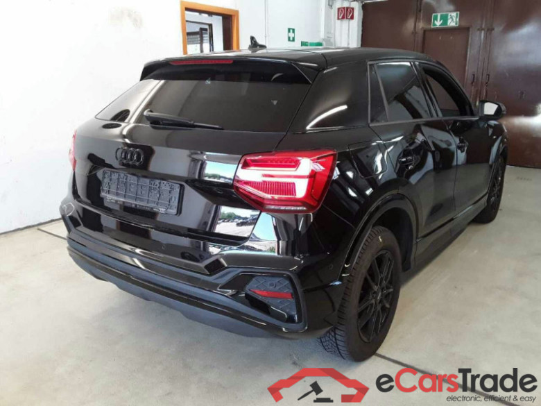 Audi Q2  #4