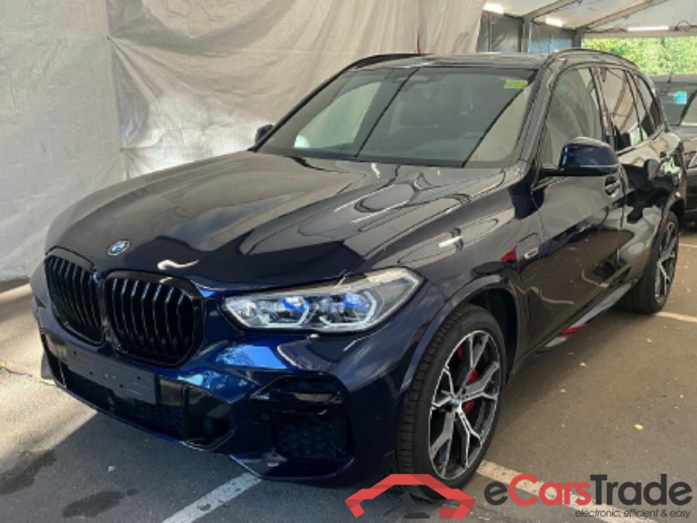 Baureihe X5 xDrive 45 e M Sport 3.0 290KW AT8 E6d