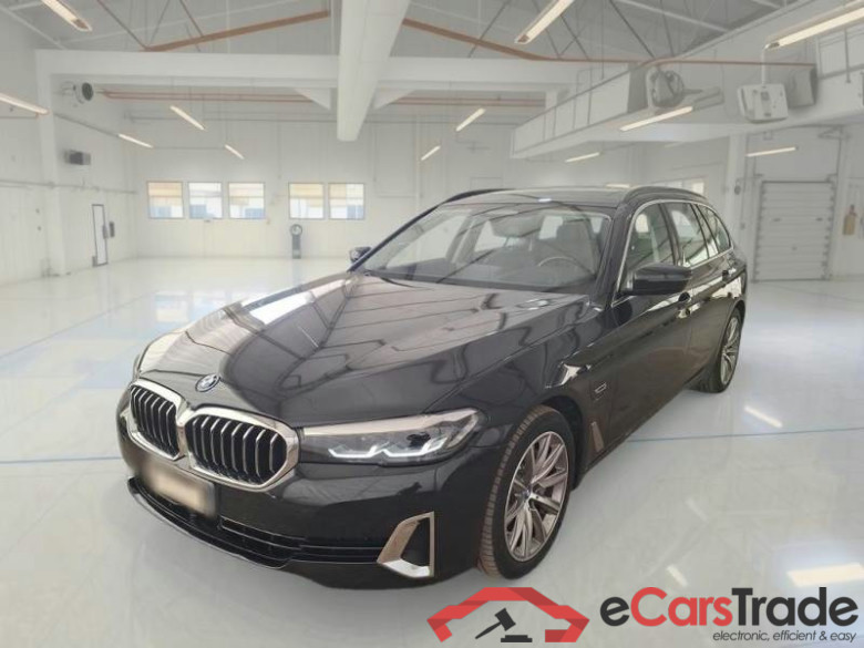 BMW SERIE 5 / 2020 / 5P / STATION WAGON 530E XDRIVE LUXURY AUTO TOURING