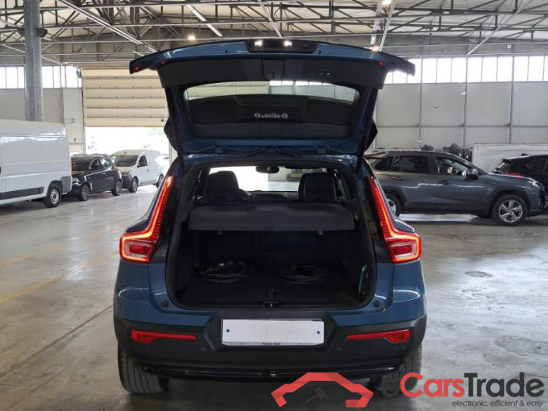 VOLVO XC40 / 2021 / 5P / SUV RECHARGE TWIN PLUS #5