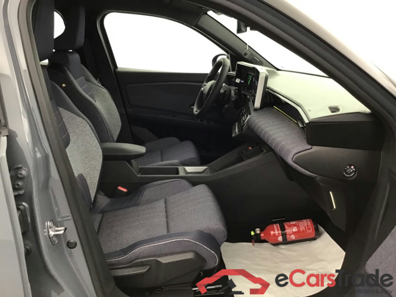 Renault R 4 Confort Electric 152hp #6