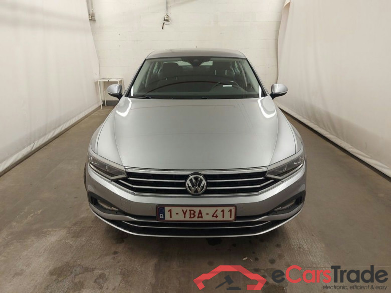Volkswagen Passat 1.6 TDI Style Business DSG 4d #5