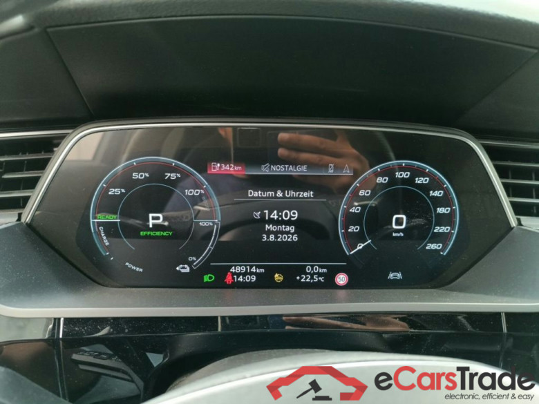 AUDI E-TRON 95 kWh 505hp Quattro S 5d #6