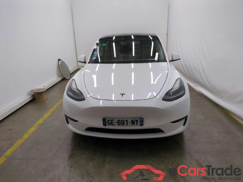 TESLA Model Y / 2020 / 5P / SUV Long Range Dual Motor AWD #3