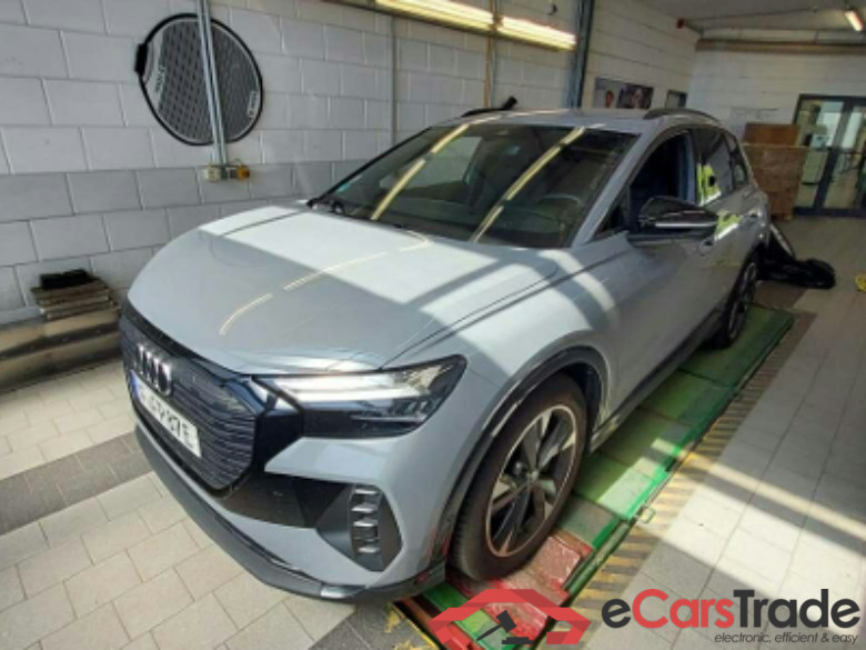 Q4 e-tron 45 e-tron quattro