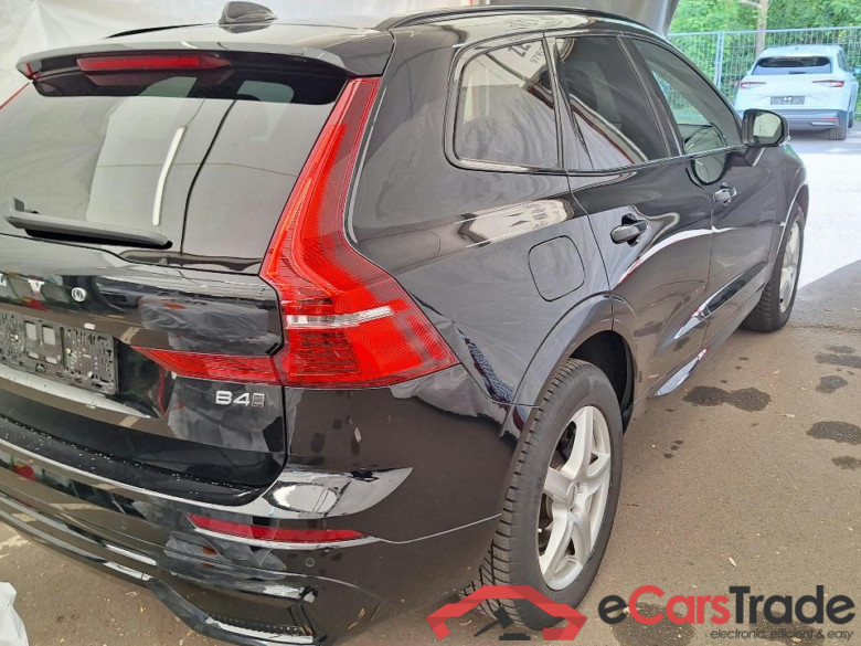 XC60 Plus Dark AWD 2.0 B4 145KW AT8 E6d #2