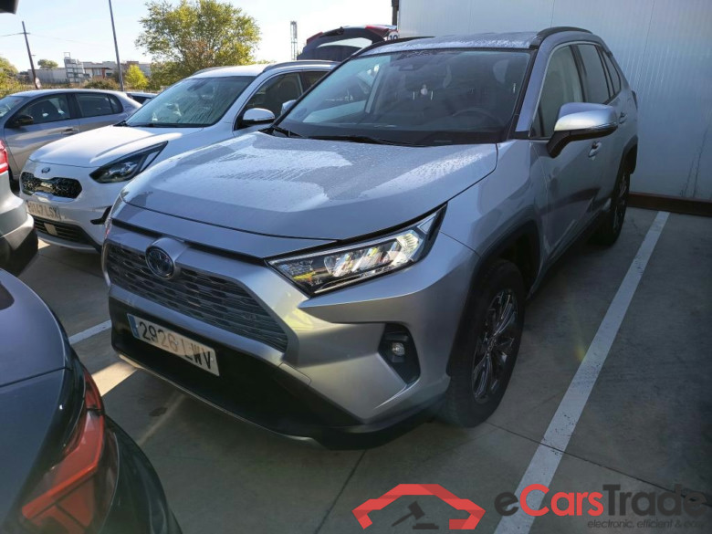 TOYOTA Rav4 / 2018 / 5P / todoterreno 2.5l 220H Advance #1