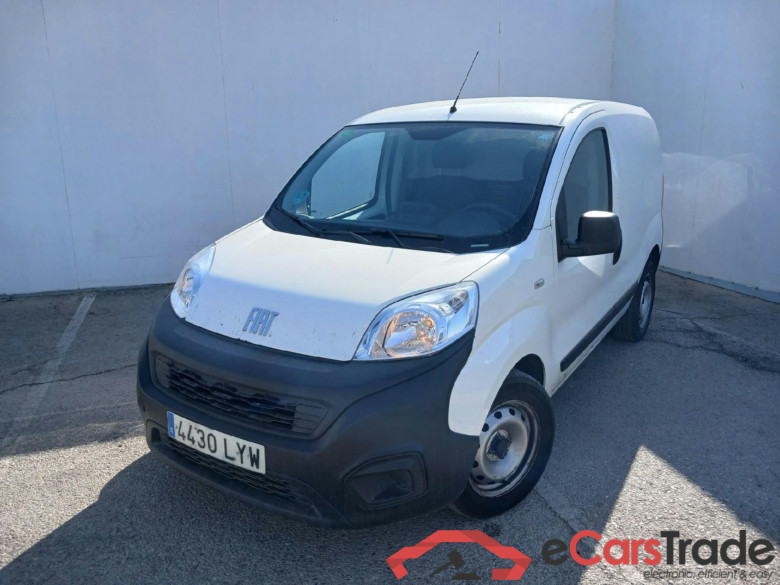 FIAT Fiorino / 2016 / 3P / furgón derivado de turismo Cargo Base N1 1.3 MJet 70 kW (95 CV) #1
