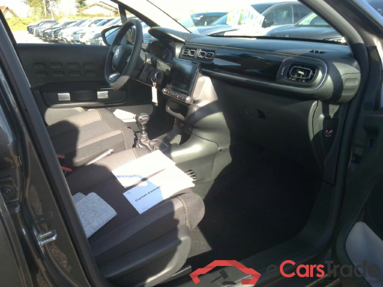 Citroen C3 Shine PureTech 110 S&S BVM6 #4