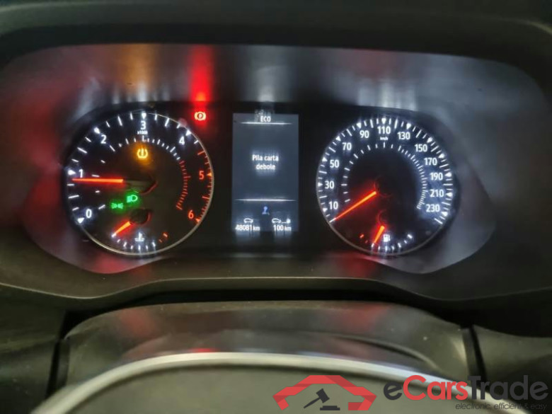 RENAULT TRAFIC / 2021 / 4P / COMBI INTENS L1 BLUE DCI 110 #4