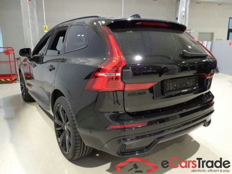 Volvo XC60 (03.2017->) DE - SUV5 B5 (Benzin) AWD EU6d, Ultra Black Edition Mild-Hybrid, (Facelift) 2023 #2