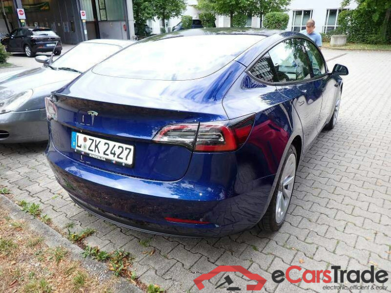 Tesla Model 3 DE - Lim4, RWD 60 kWh, (Facelift) 2023 - 2026 #3
