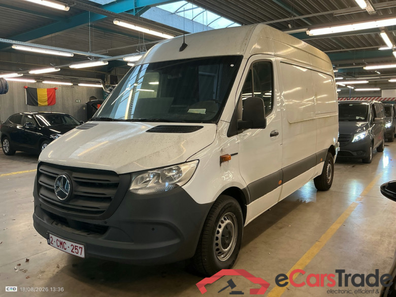 MERCEDES-BENZ SPRINTER BEV 47KWH E-SPRINTER MWB