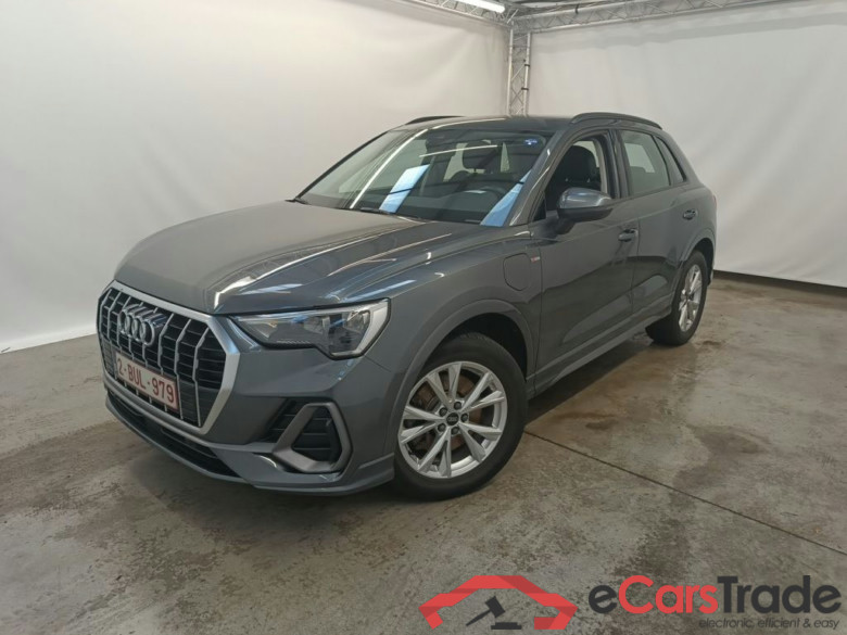 Audi Q3 45 TFSI e S tronic S Line 5d