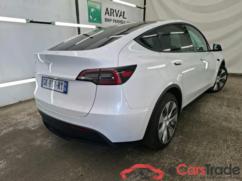 TESLA Model Y / 2020 / 5P / SUV Long Range Dual Motor AWD #4