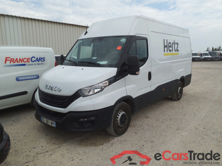 IVECO 35S  IVECO 35S  14V 3,5T 136CV 3520L Q-LEAF 4X2