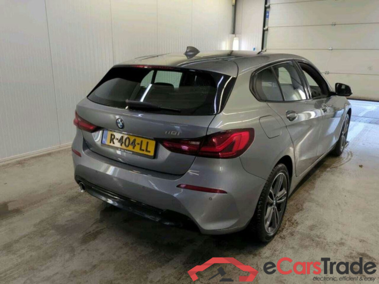 BMW 1-serie 118i Bns Edition #2